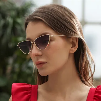 Котешко око Слънчеви очила Луксозен дизайн на марката Жени Метална рамка Пънк слънчеви очила Модни дамски нюанси UV400 Очила Oculos Gafas De Sol
