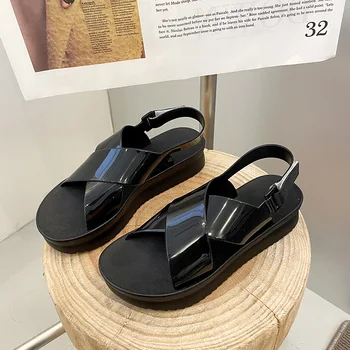 Дамски обувки 2023 Лято Нов кросоувър кифла платформа Summer Slope Heel Casual Flat Bottom Beach Дамски сандали