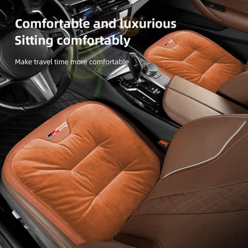 Flannel Car Cushion Seat Cover Аксесоари за автоконсумативи за Toyota Supra Aygo Prado RAV4 Hilux Yaris Corolla 4Runner Camry